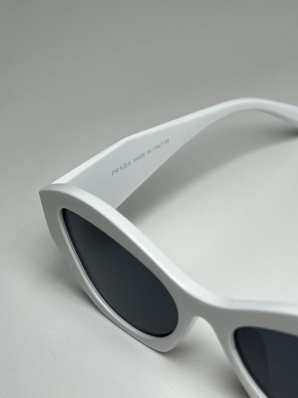 PRADA - Image 7