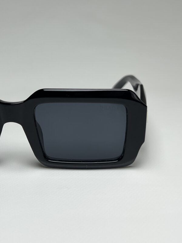 PRADA - Image 6