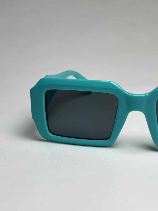 PRADA - Image 7