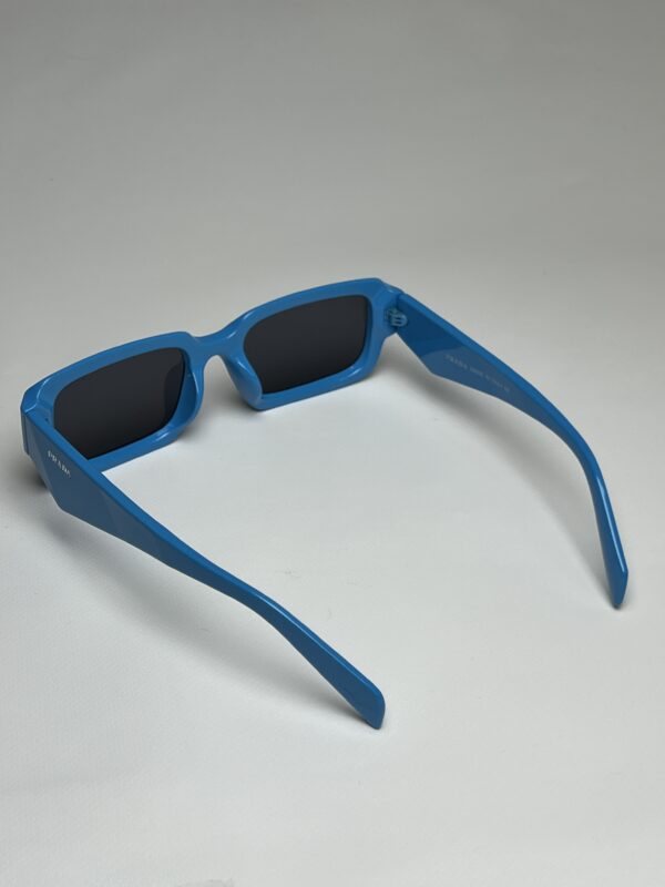 PRADA - Image 7