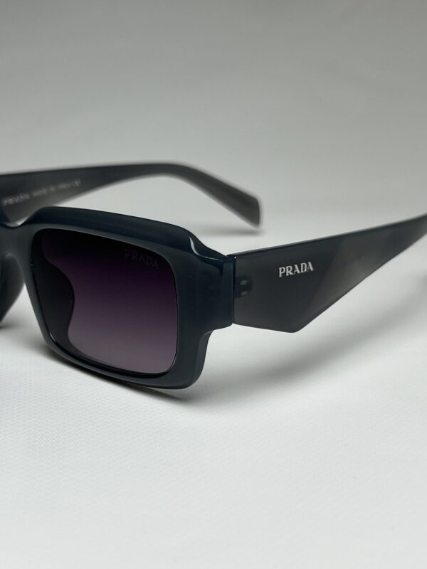 PRADA - Image 2