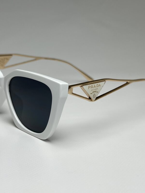PRADA - Image 2