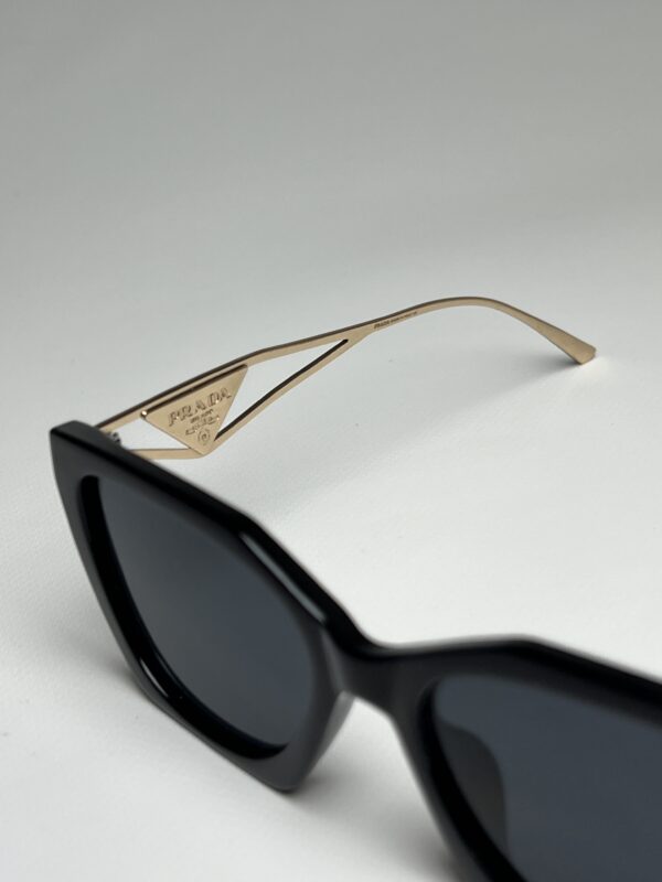 PRADA - Image 6