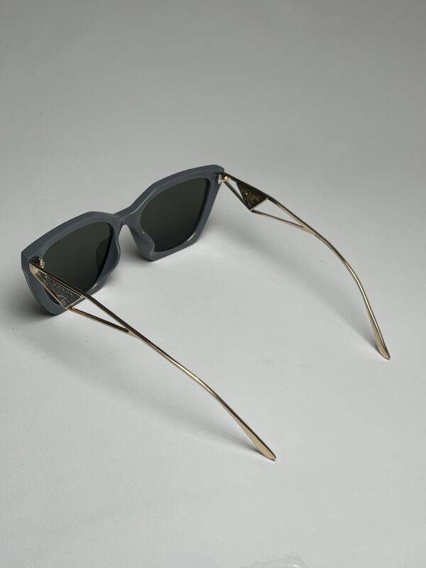 PRADA - Image 6