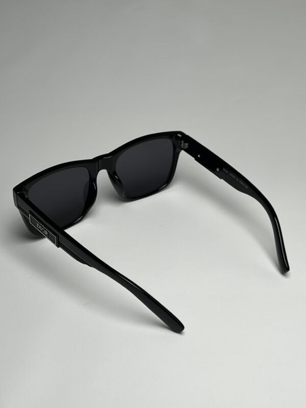 DIOR - Image 4