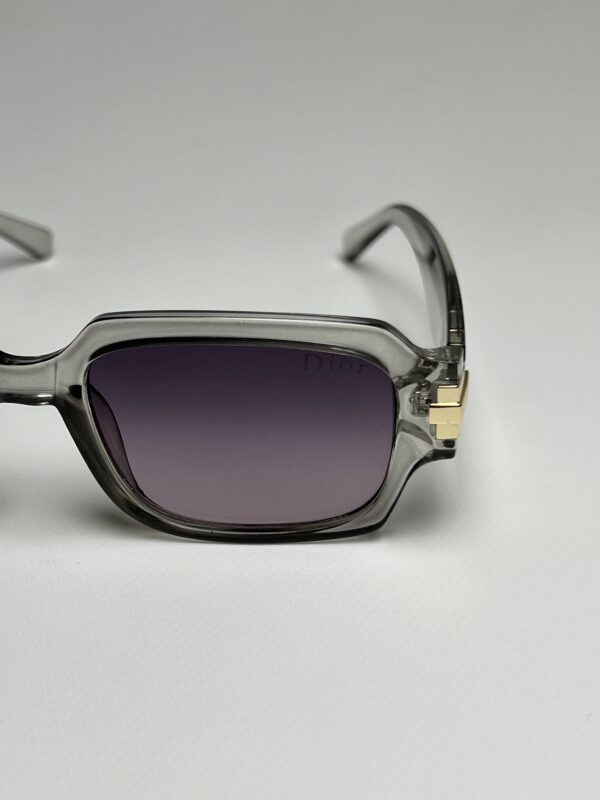 DIOR - Image 4