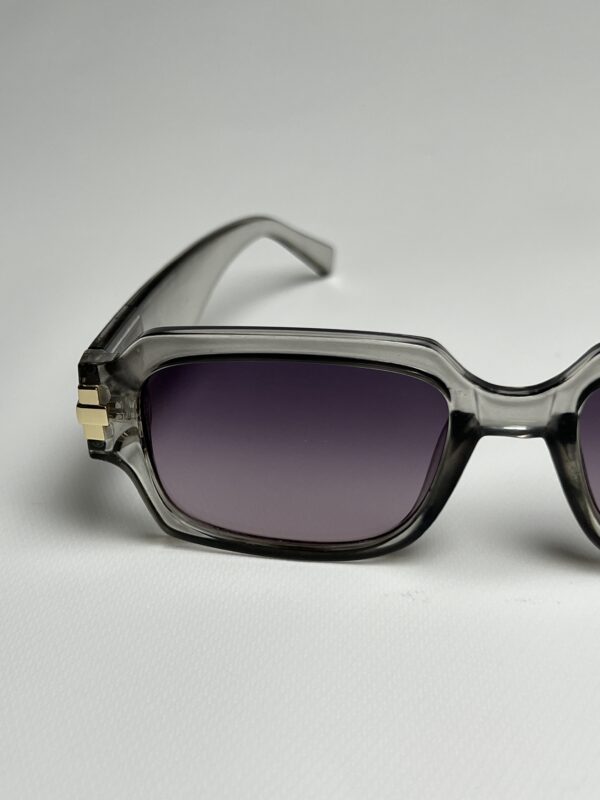 DIOR - Image 5