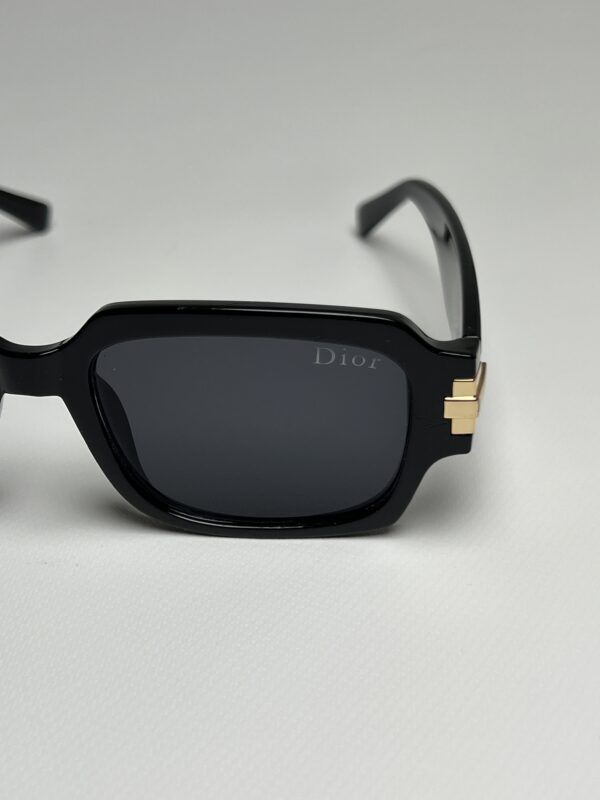 DIOR - Image 4