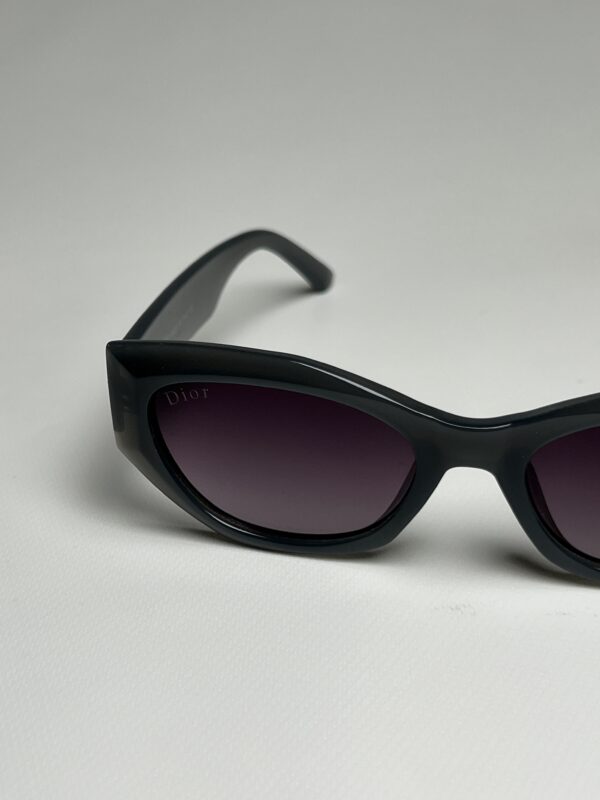 DIOR - Image 5