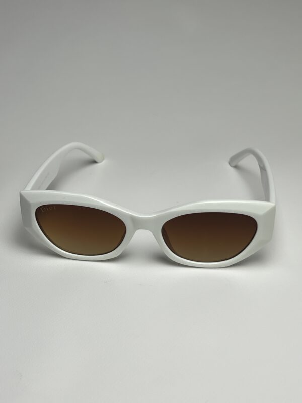 DIOR - Image 3