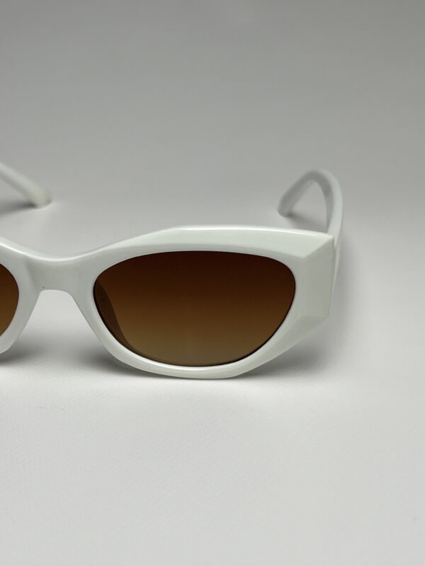 DIOR - Image 4