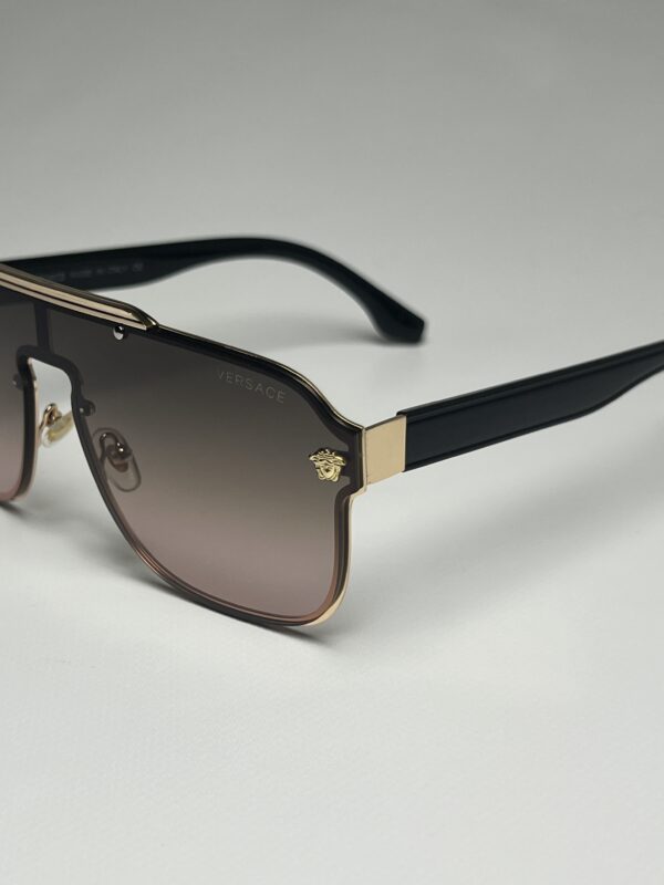 VERSACE - Image 2