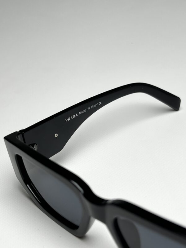 PRADA - Image 5