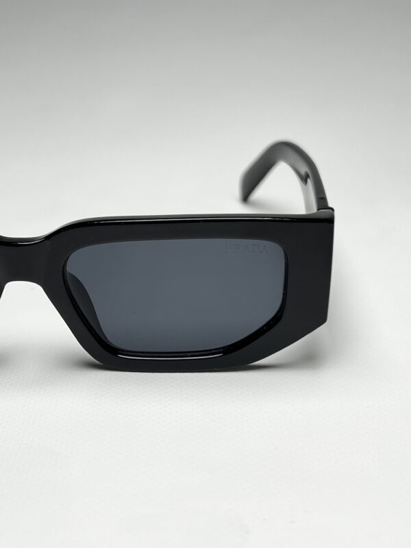 PRADA - Image 6