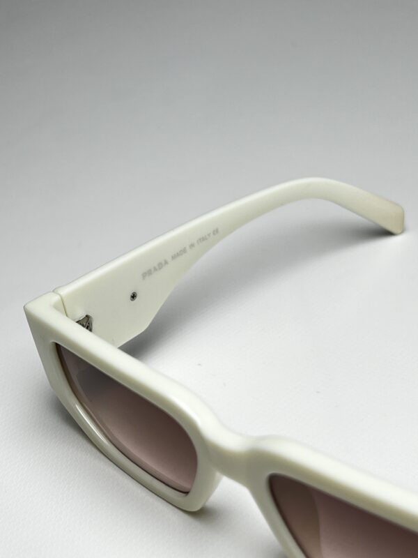 PRADA - Image 7