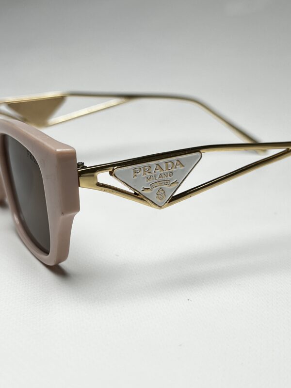 PRADA - Image 7