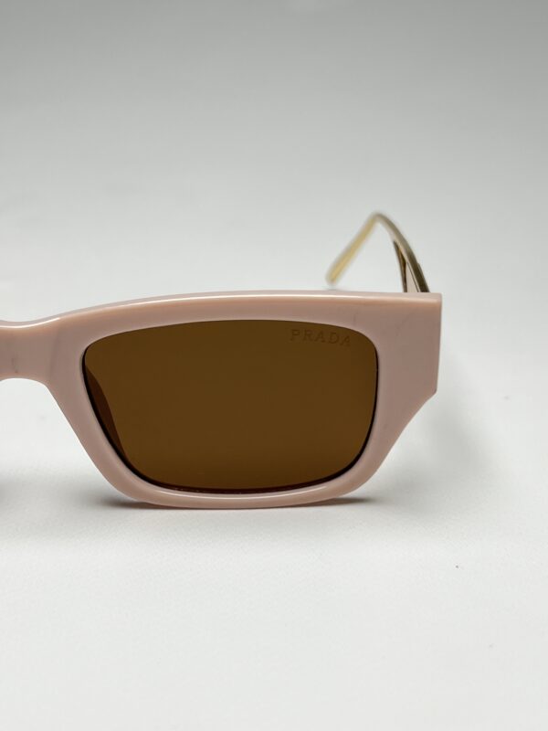 PRADA - Image 5