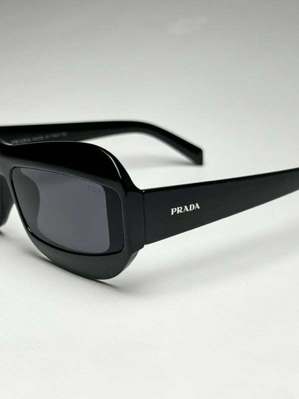PRADA - Image 2