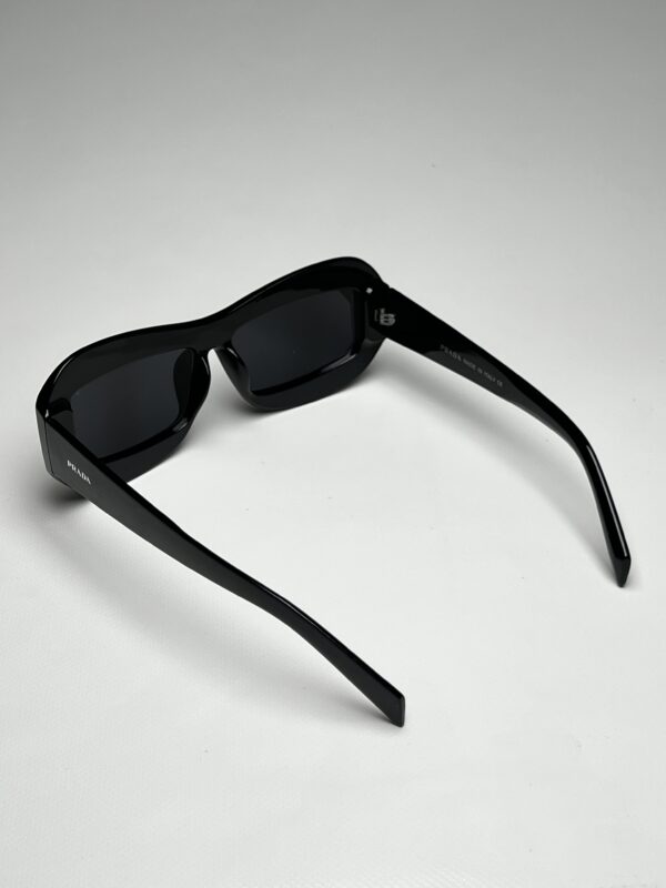PRADA - Image 7