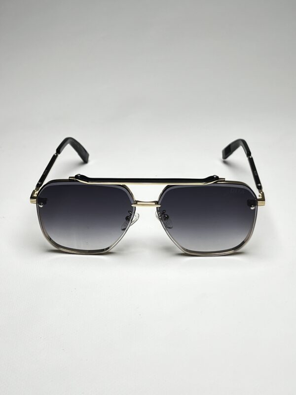 DITA - Image 3