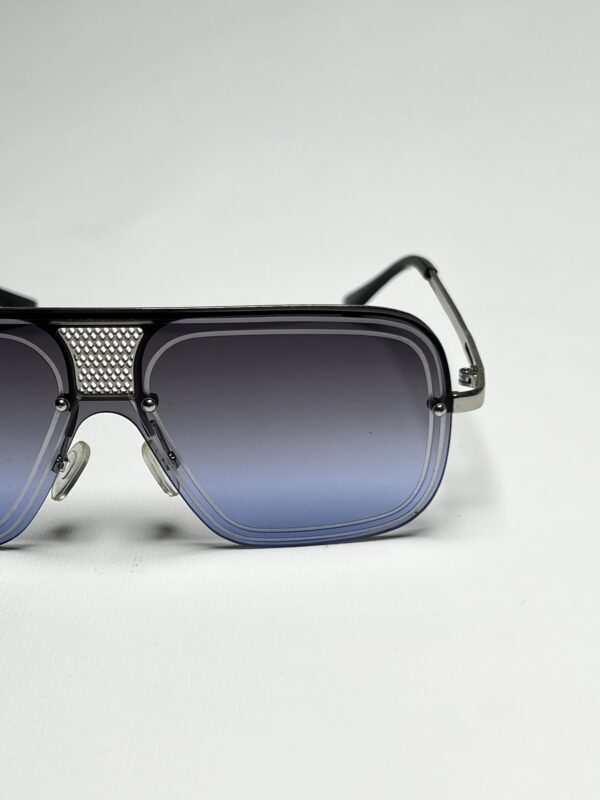 DITA - Image 4