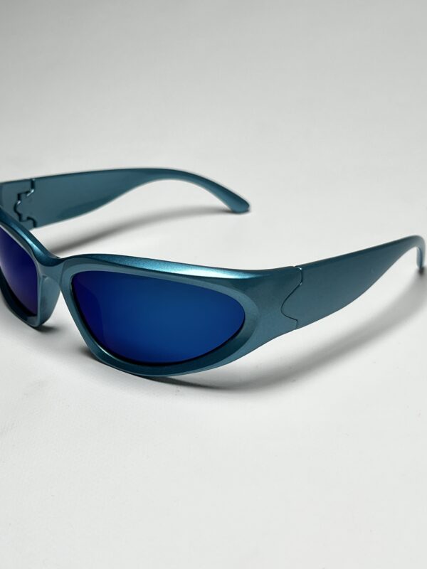 Y2KBLUE - Image 2
