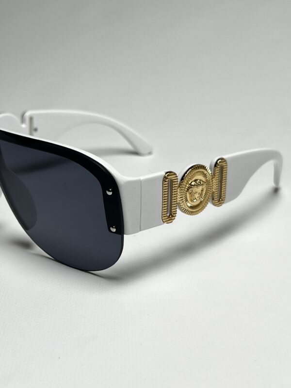 VERSACE - Image 2