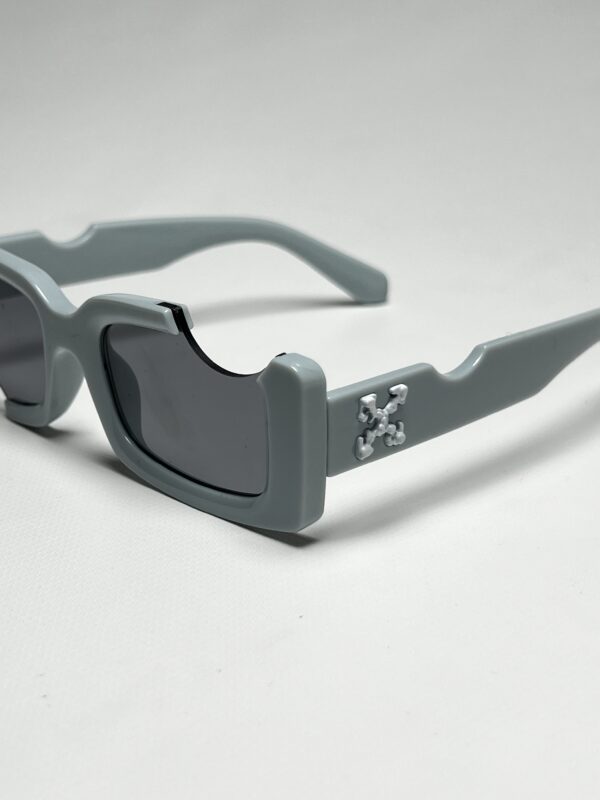 OFFW - Image 2