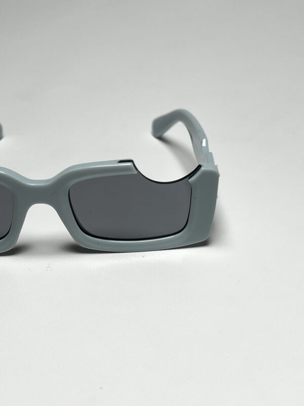 OFFW - Image 4