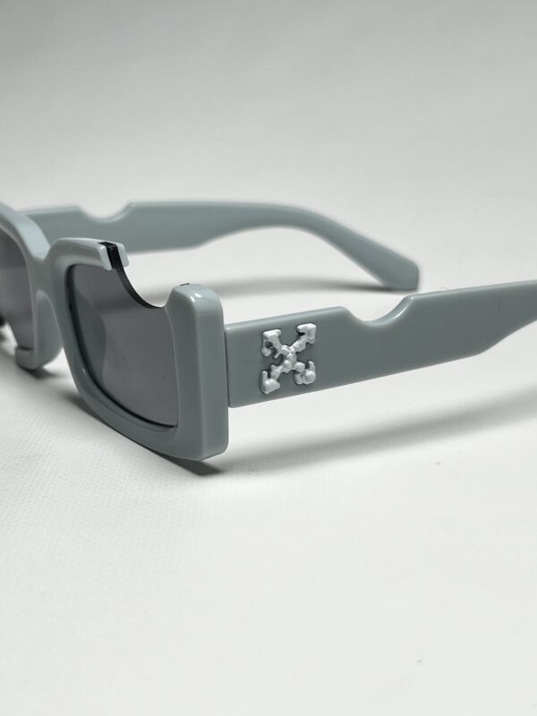 OFFW - Image 7