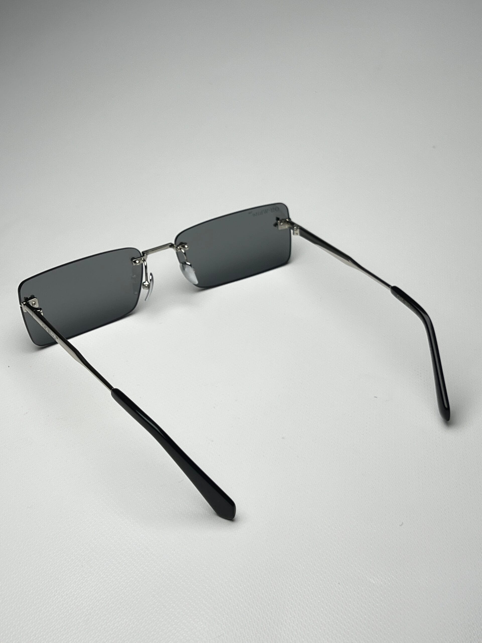 OFF WHITE - Image 12