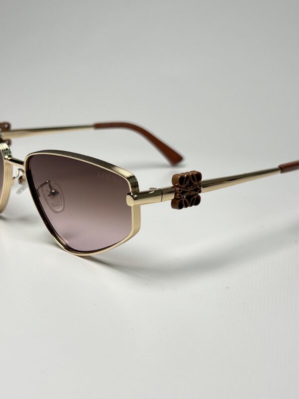 LOEWE - Image 2