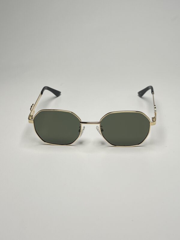 Celine - Image 3