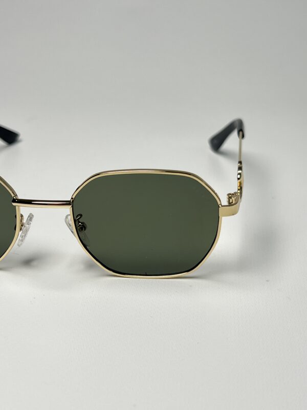 Celine - Image 4
