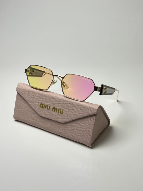 MIUMIU - Image 2
