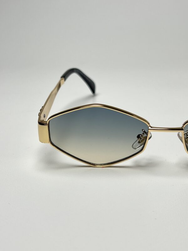 CELINE - Image 5