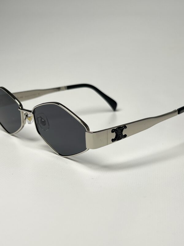 CELINE - Image 2