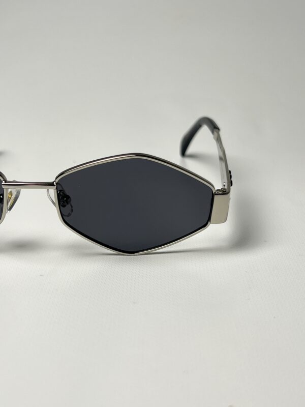 CELINE - Image 5