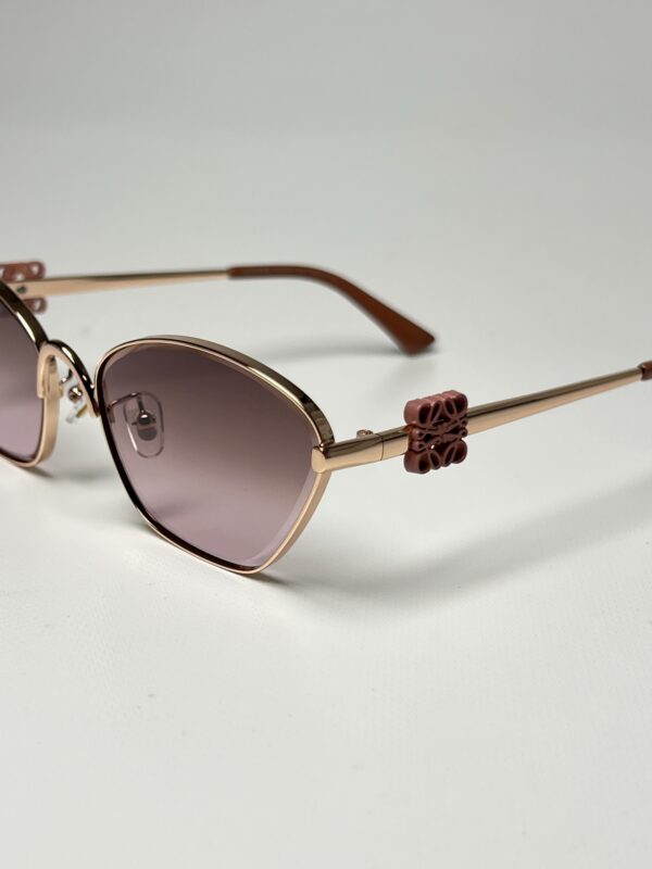 LOEWE - Image 2
