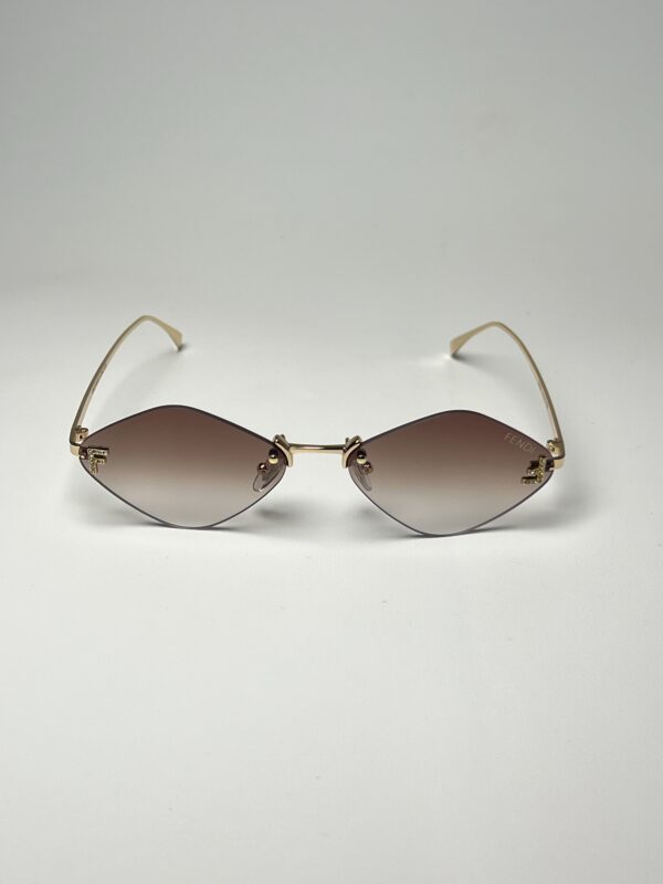 FENDI - Image 3