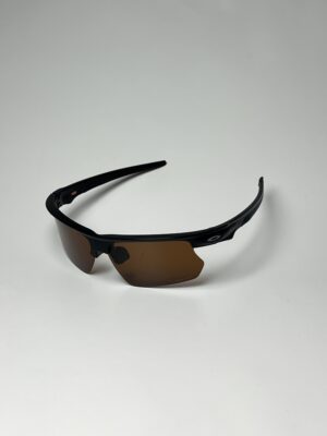 OAKLEY