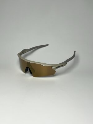 OAKLEY