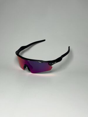 OAKLEY