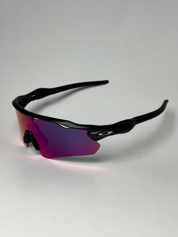 OAKLEY - Image 3