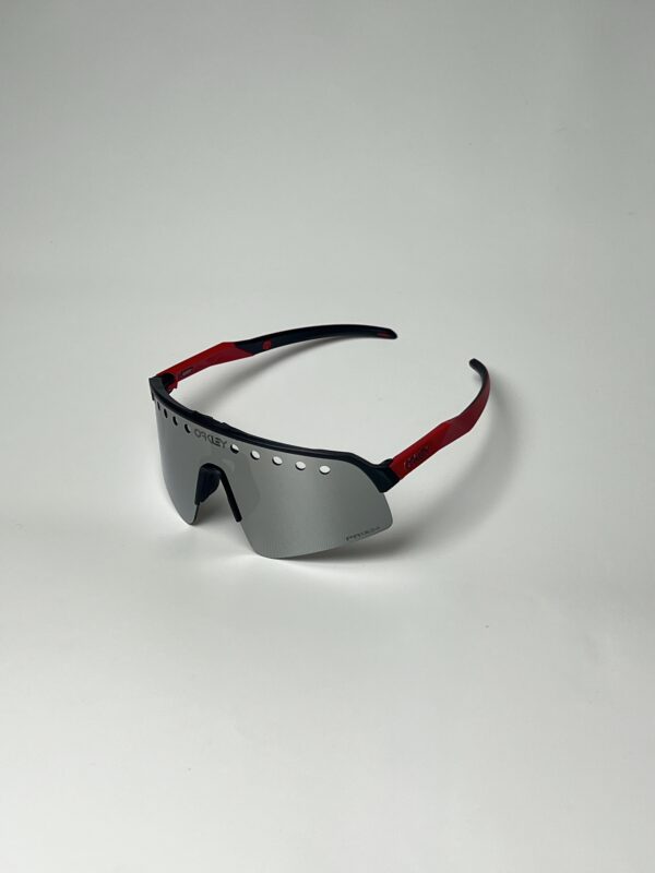 OAKLEY - Image 2