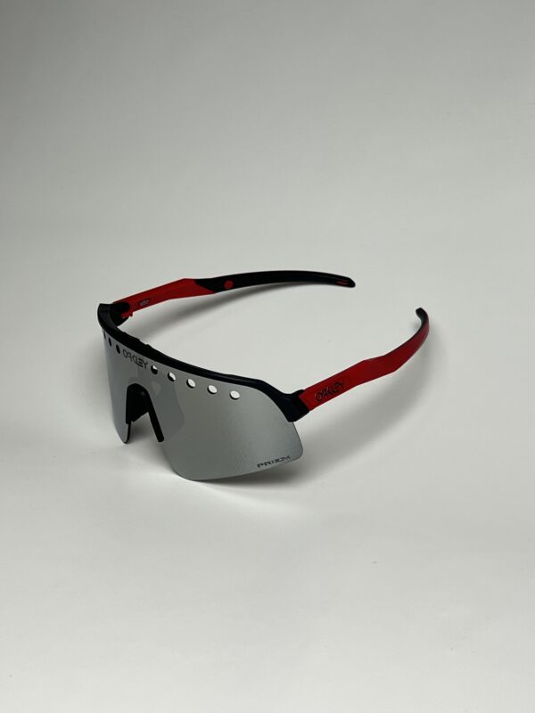 OAKLEY - Image 4