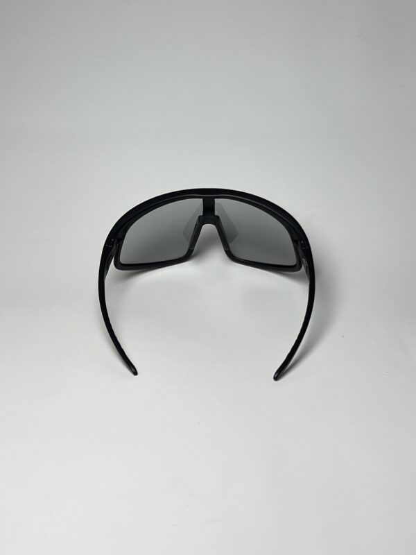 OAKLEY - Image 3