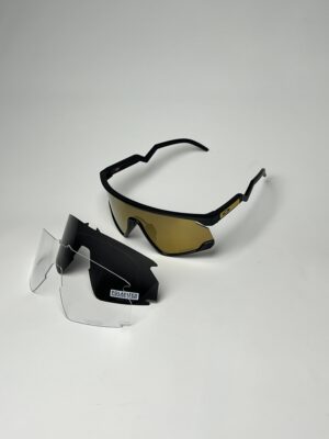 OAKLEY