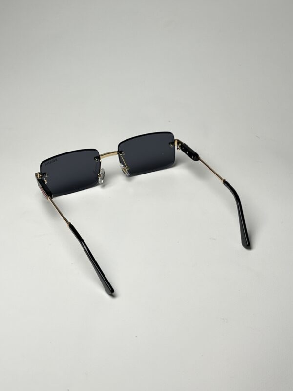 PRADA - Image 7