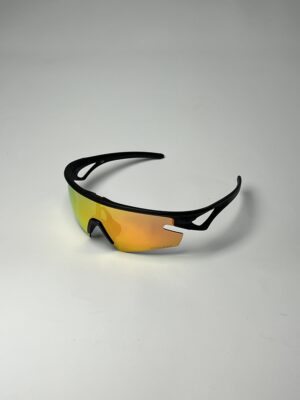 OAKLEY